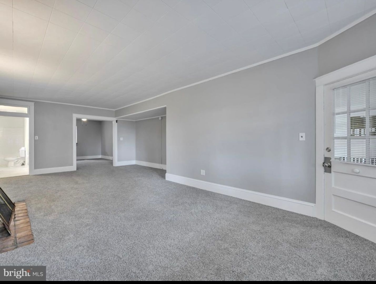 Lancaster Apartment: 919 E King St