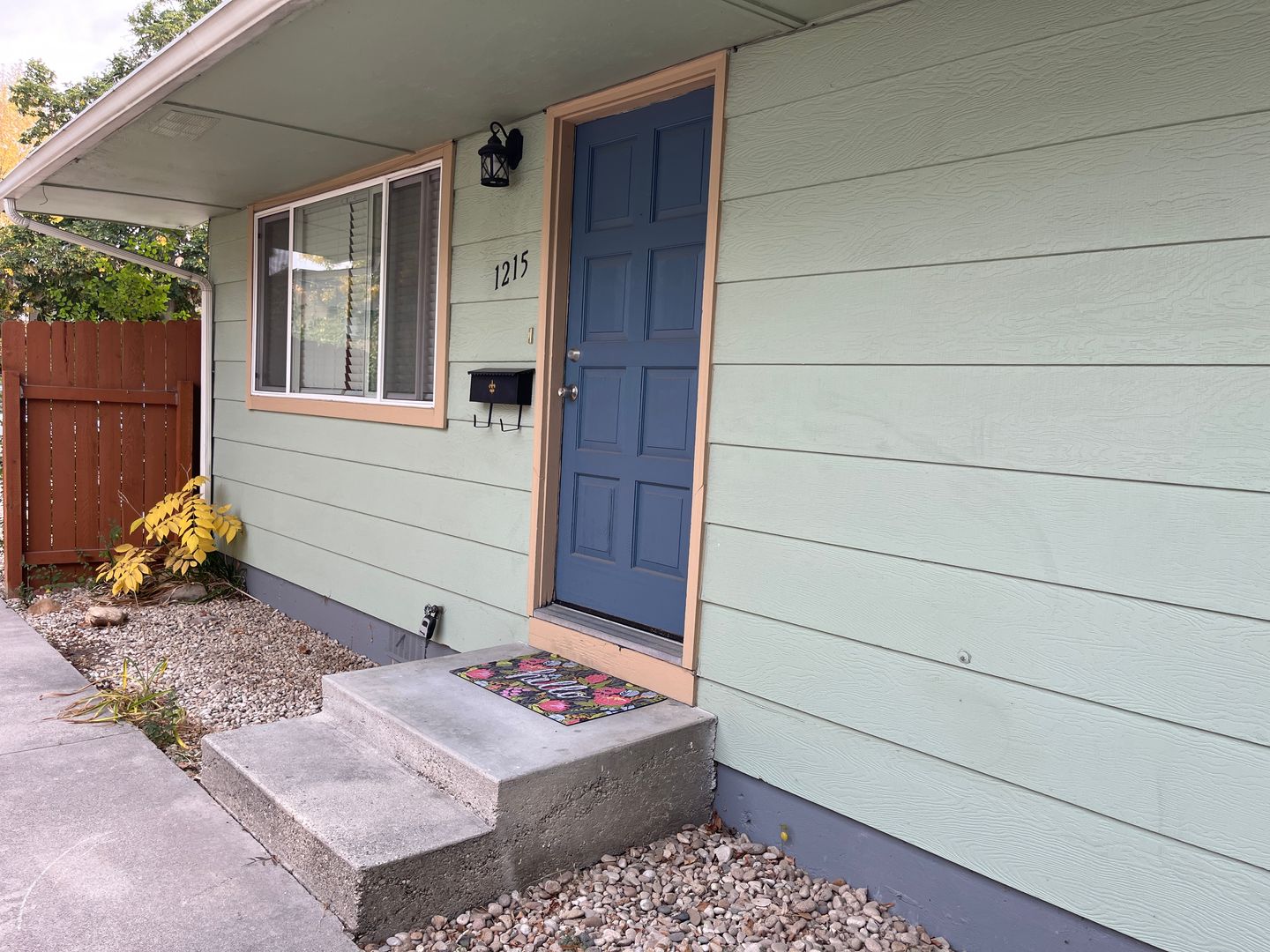 Boise Apartment: 1213-2082 S Colorado Ave