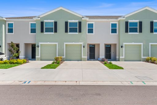 ANGELINE TOWNHOME AVAILABLE!! – photo 1