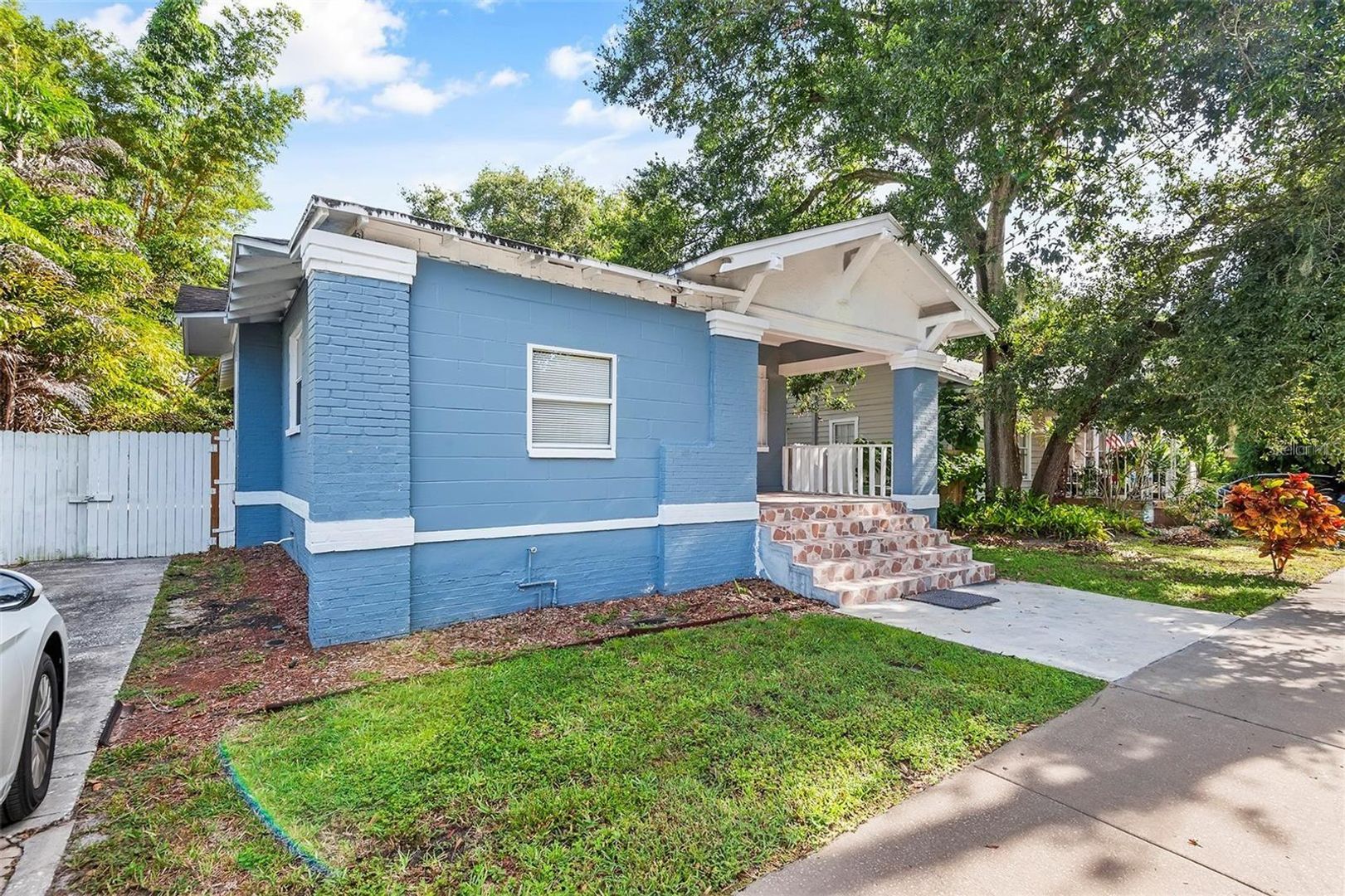 811 W. Amelia Ave 12 of 12