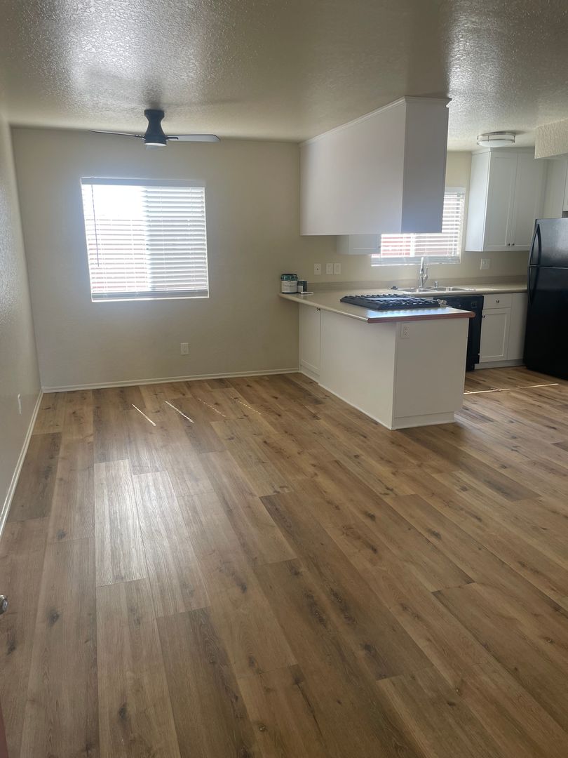 Murrieta Apartment: 28995 Calle Del Lago