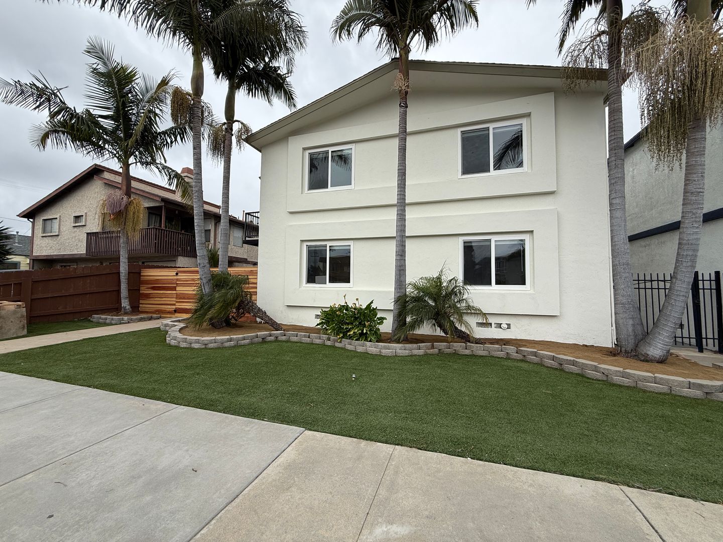 San Diego Apartment: 4575 North Ave