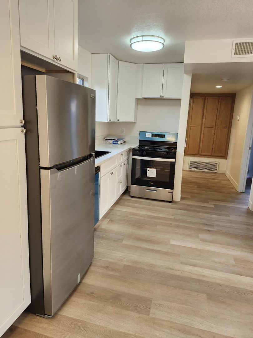 Murrieta Apartment: 28995 Calle De Lago