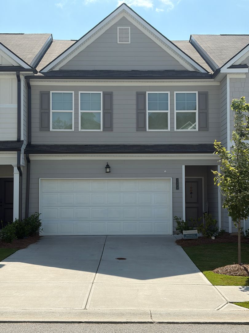 Villa Rica House: 1173 Westhampton Way