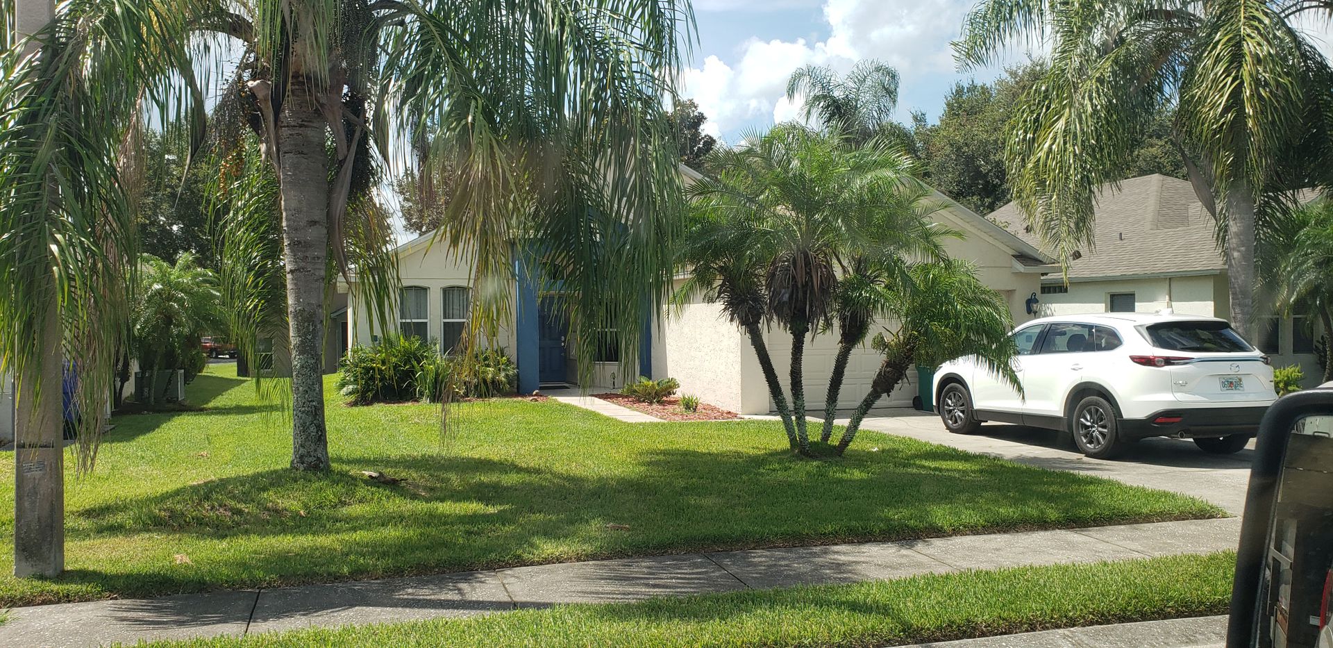 Tavares House: 2792 Boardwalk Way