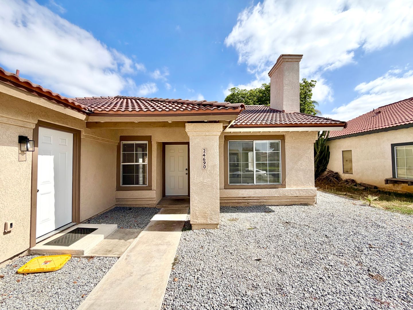 Moreno Valley House: 24690 Rugby Ln