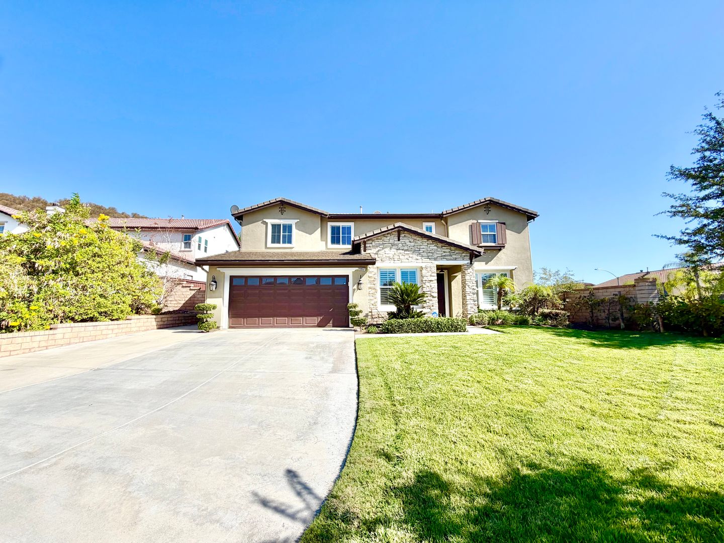 Murrieta House: 23557 Wickham Ln