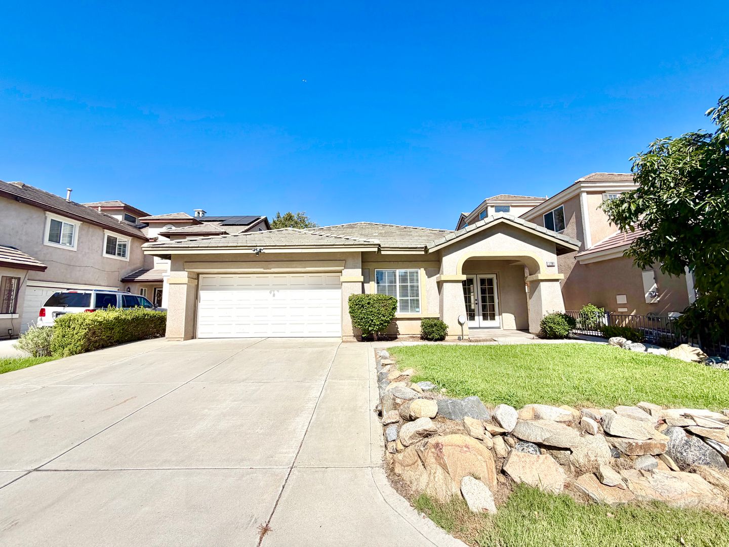 Murrieta House: 37961 Veranda Way