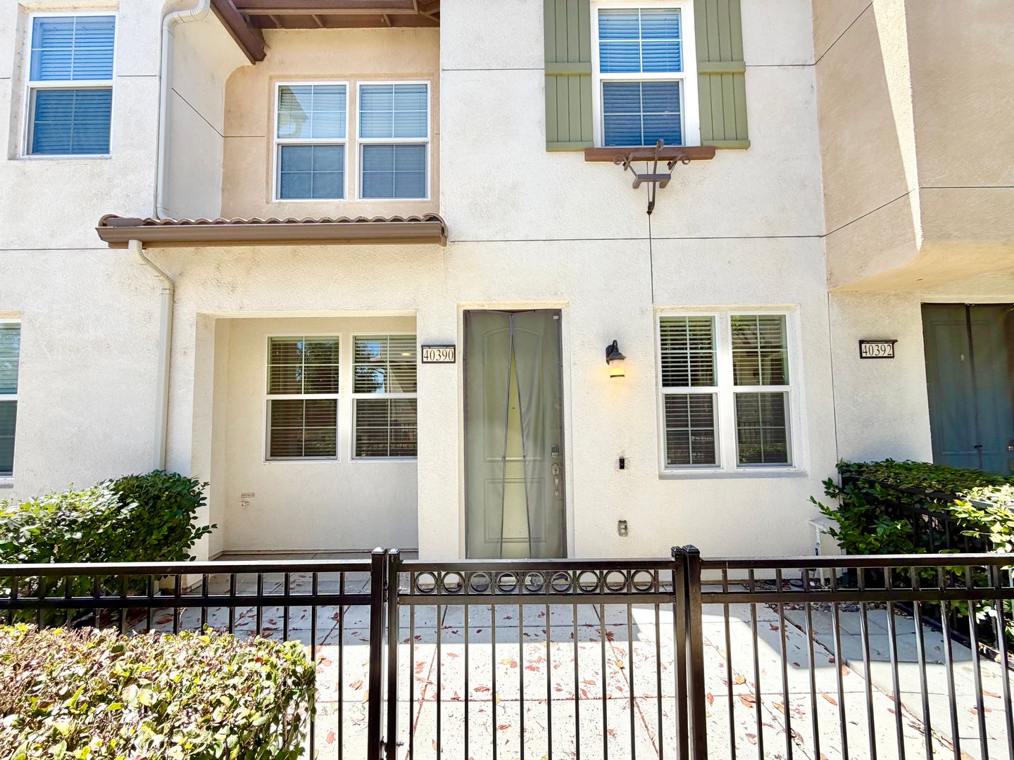 Murrieta House: 40390 Calle Real
