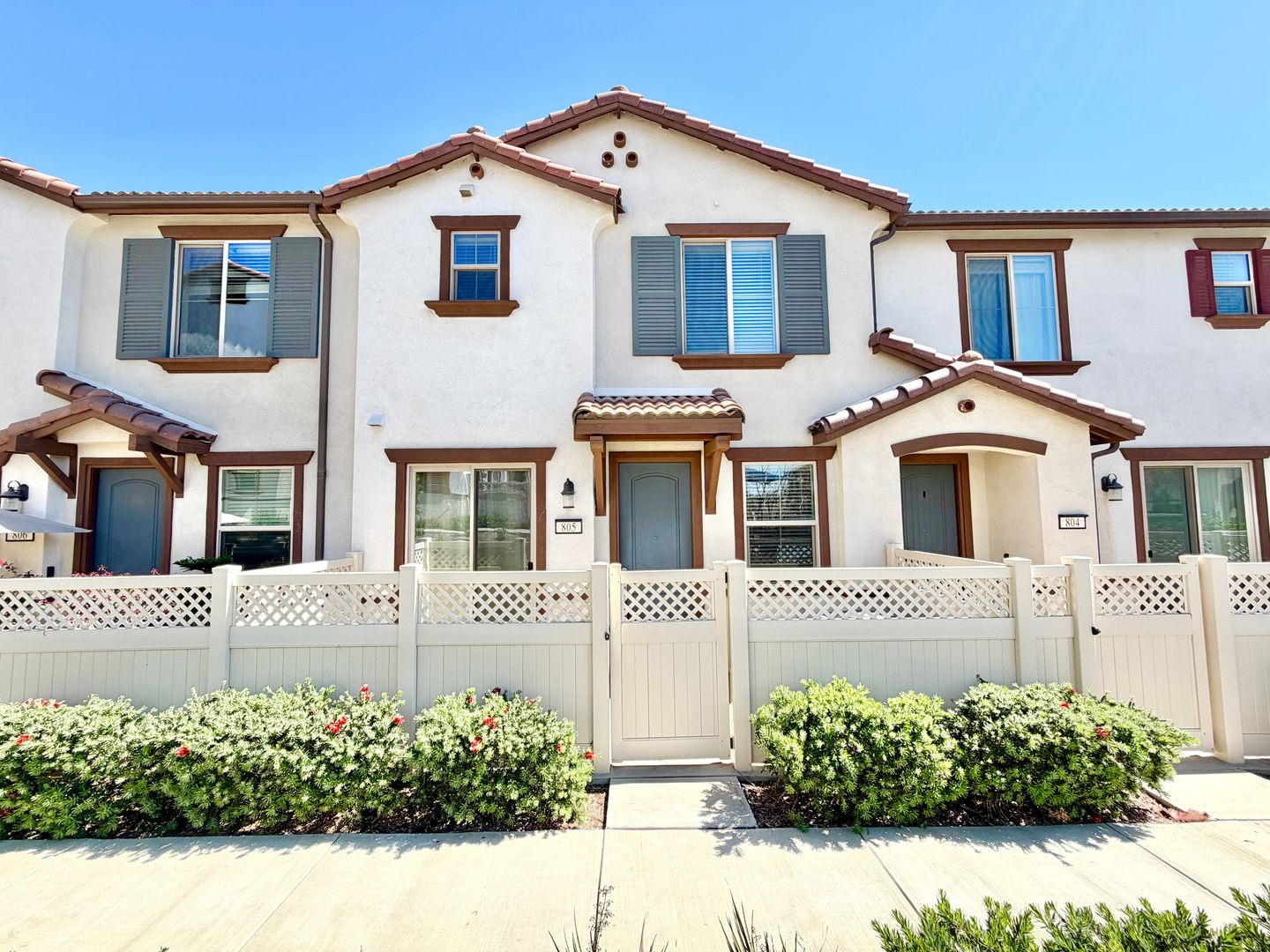 Murrieta House: 24120 Dolcetto Ave #805