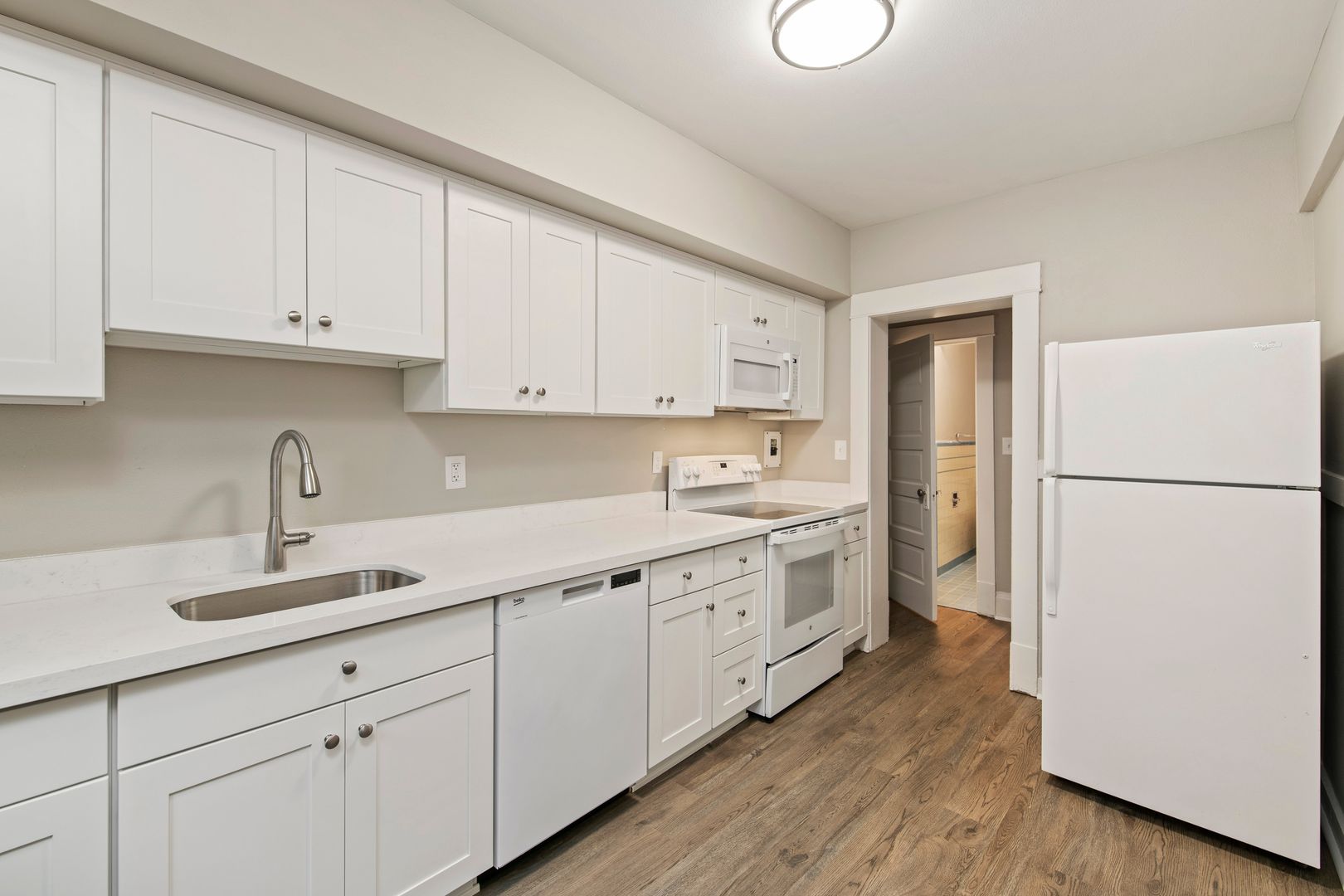 Seattle Apartment: 1012 Queen Anne N