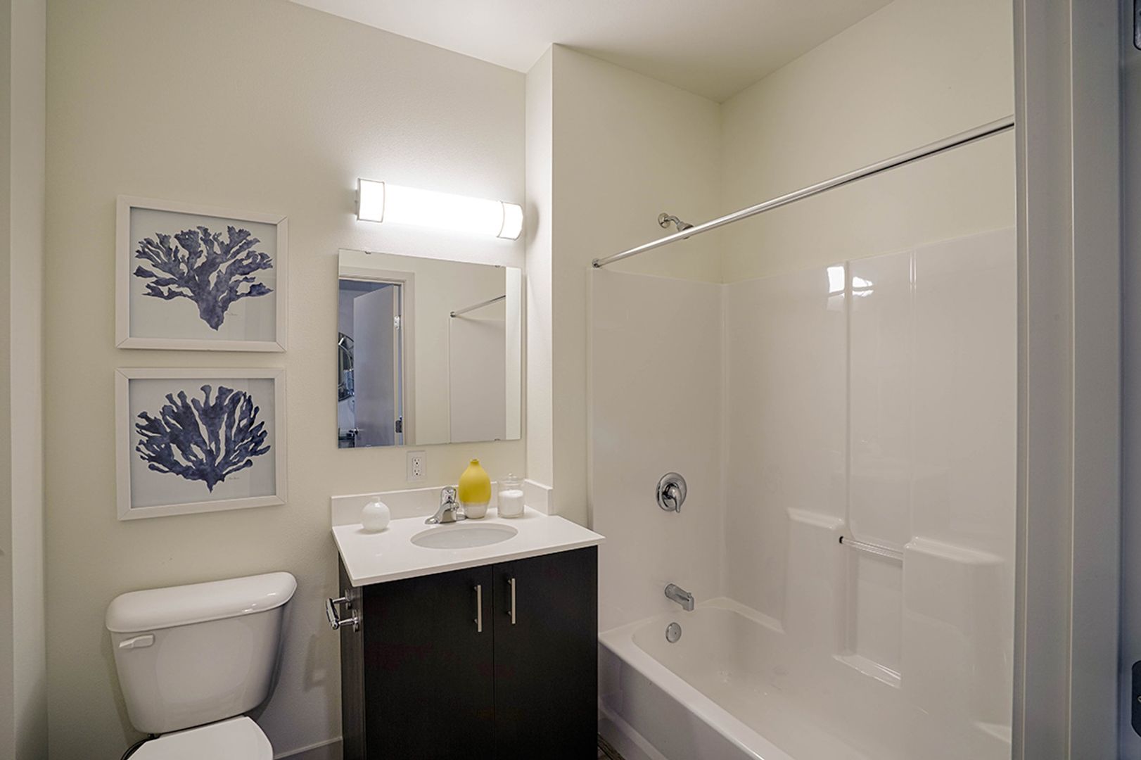 Seattle Apartment: 1240 N Midvale Pl