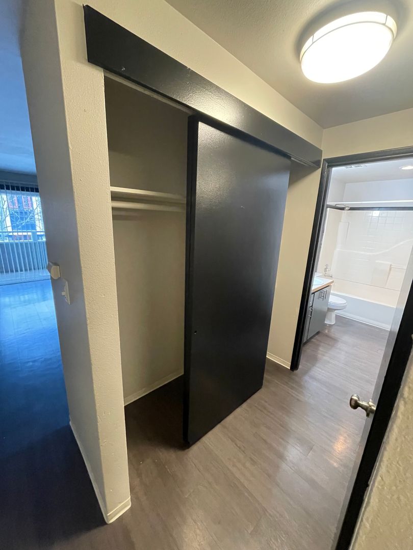 Seattle Apartment: 8801 9th AVE SW