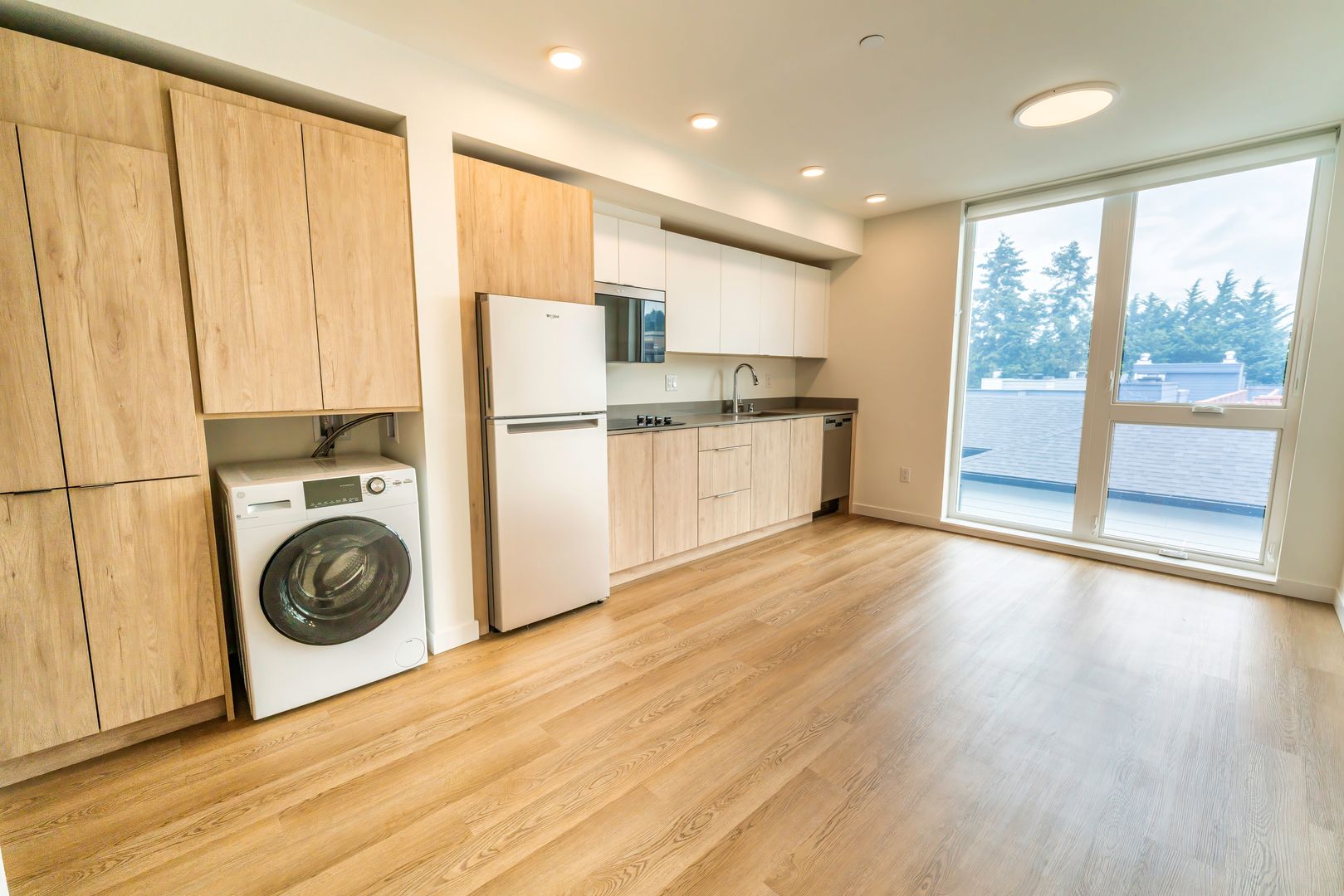 Seattle Apartment: 4201 Stone Way North