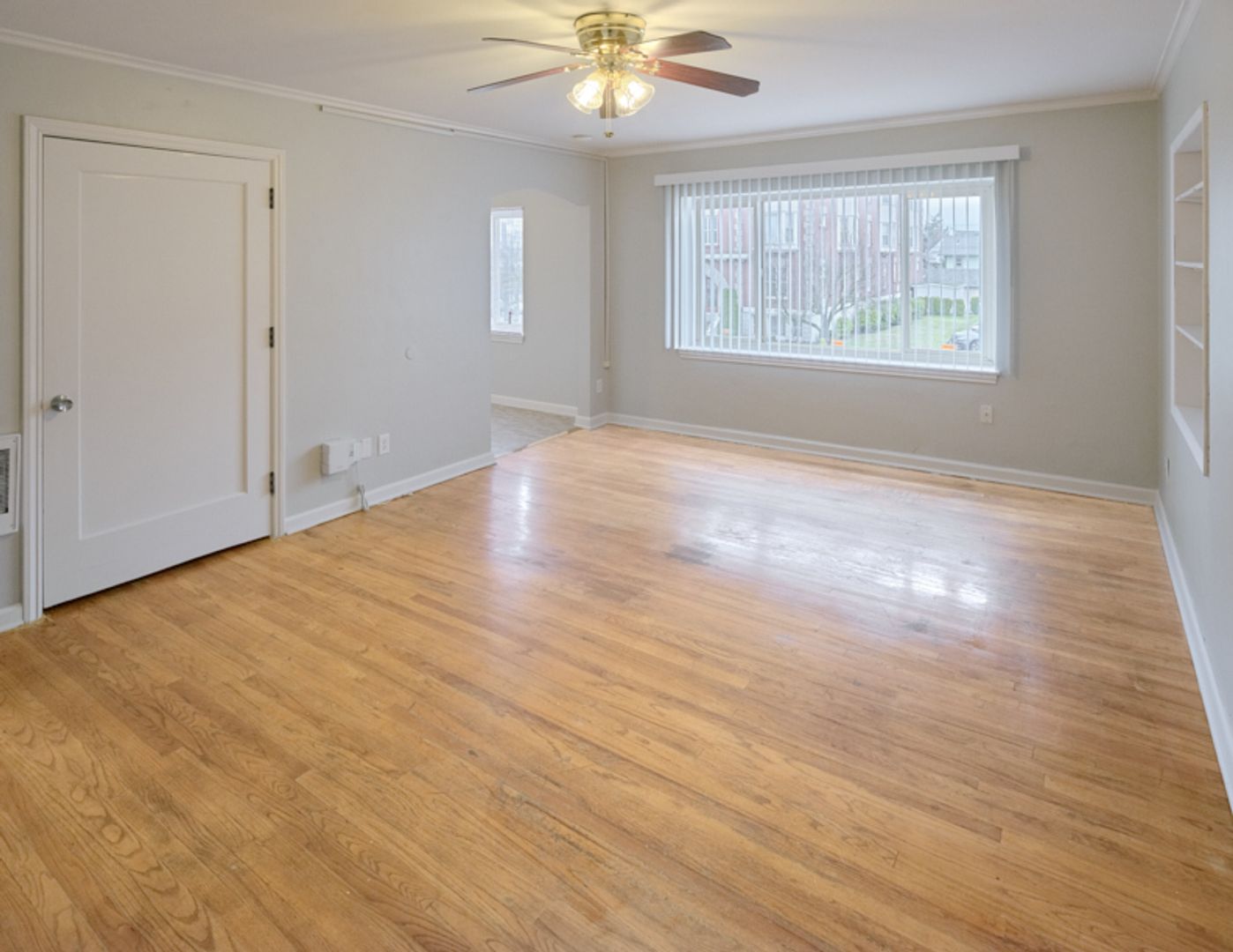 Everett Apartment: 1520 25th Street