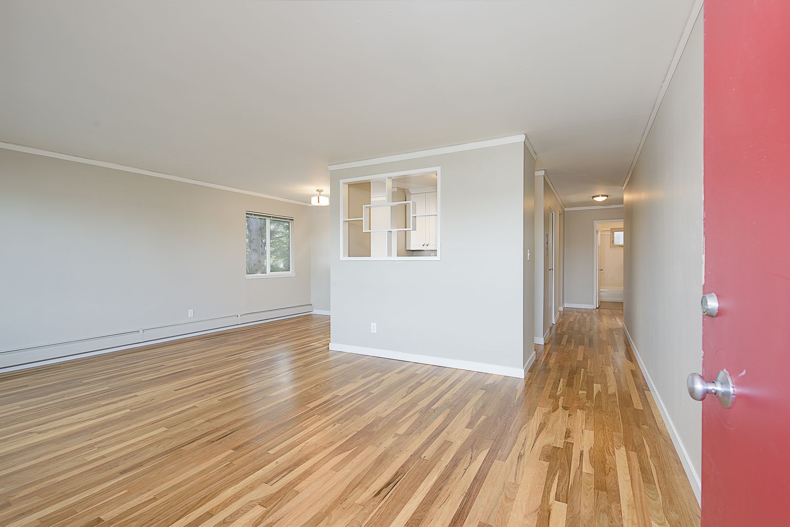 Seattle Apartment: 831 West Nickerson Street