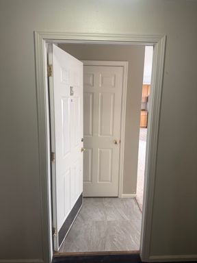 Waterfront 2-bedroom in Madison Park – photo 1