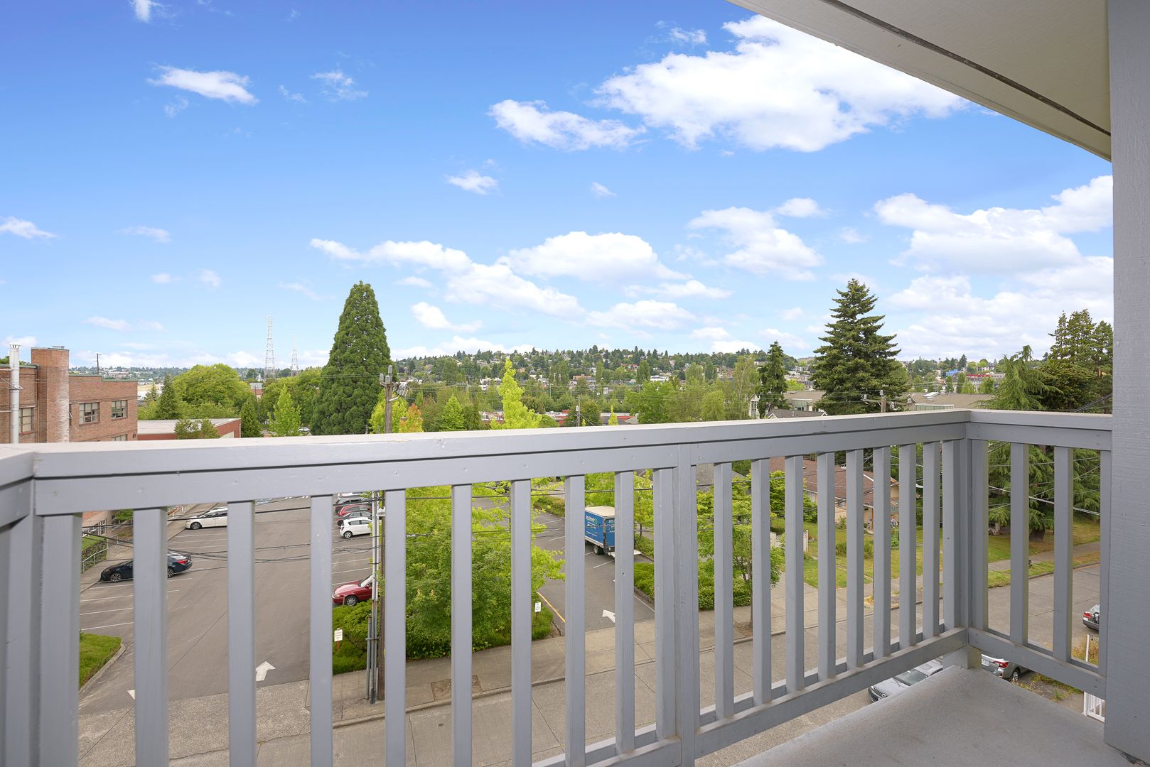 Seattle Apartment: 49 West Dravus Street