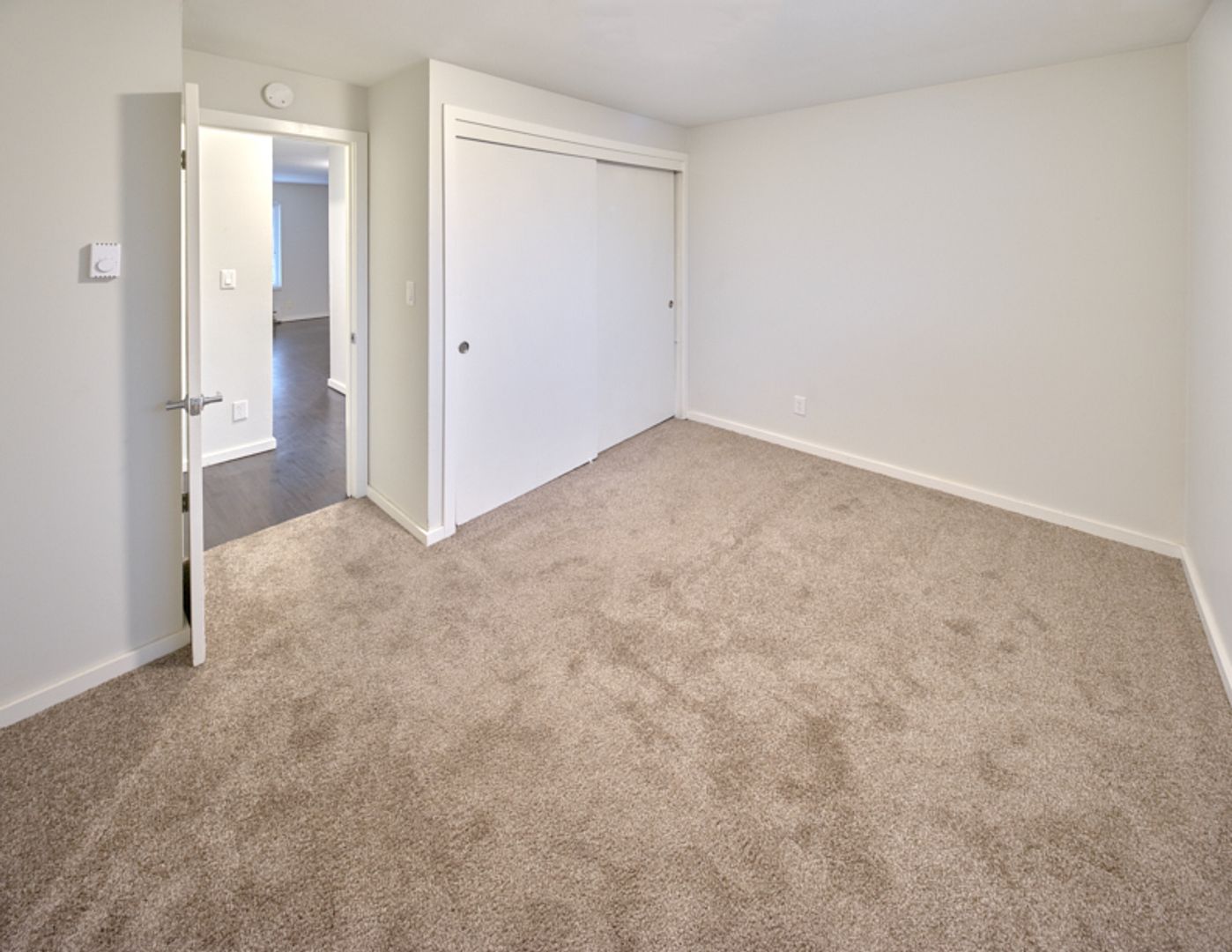 Seattle Apartment: 3430 Rainier Ave S