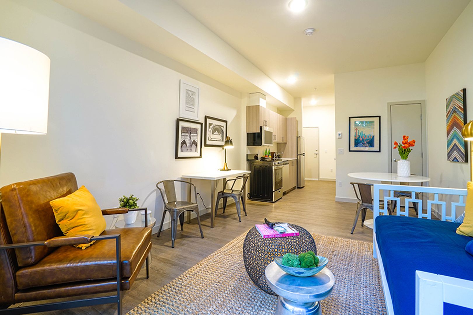 Seattle Apartment: 4025 Stone Way N