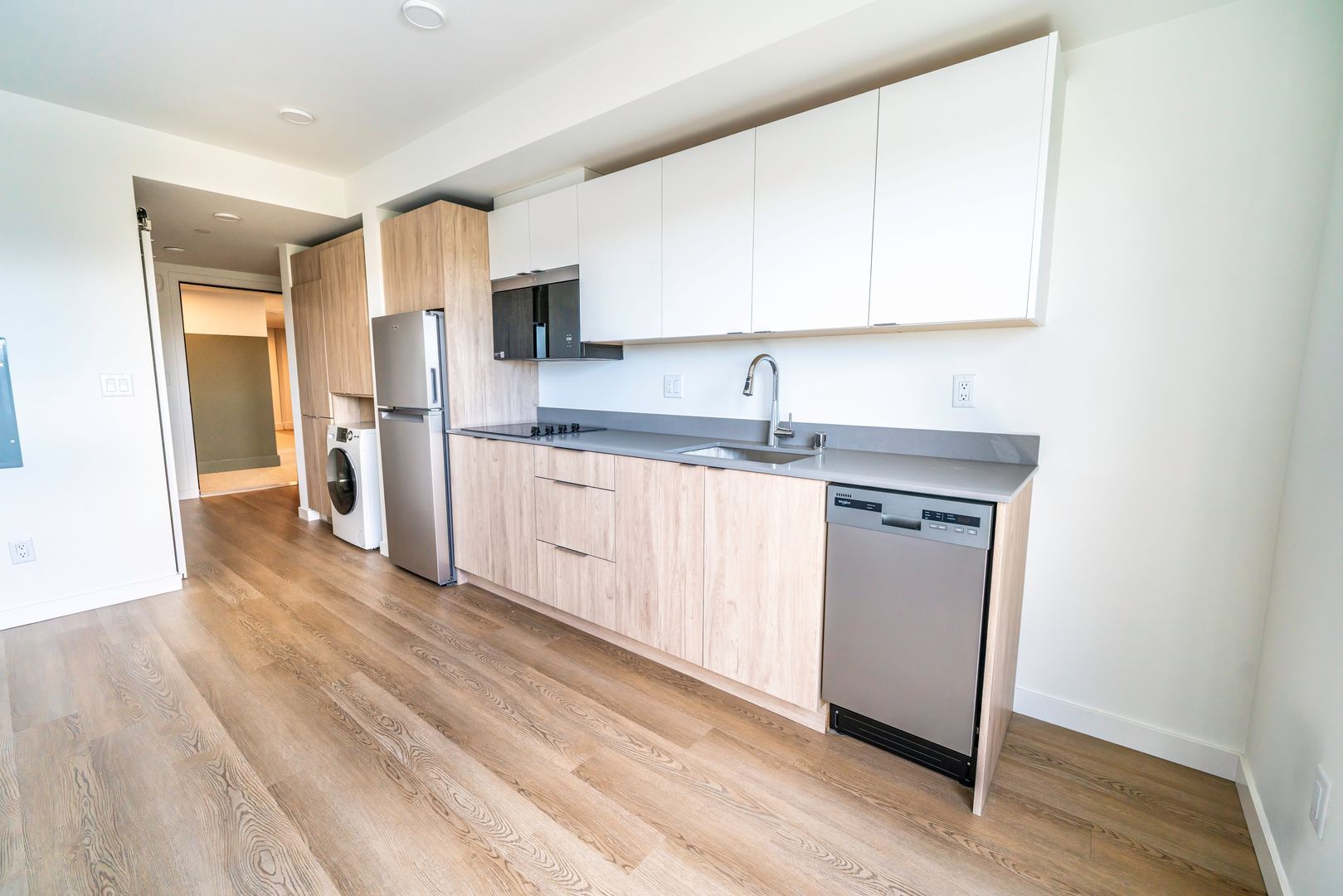 Seattle Apartment: 4201 Stone Way North