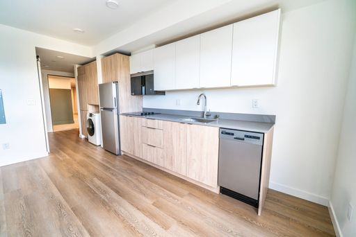 Fremont MHA studio, modern city living, income-restricted – photo 1