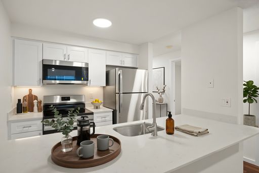 2 Bed | 1 Bath | 950 Sq Ft | In-Unit W/D – photo 1