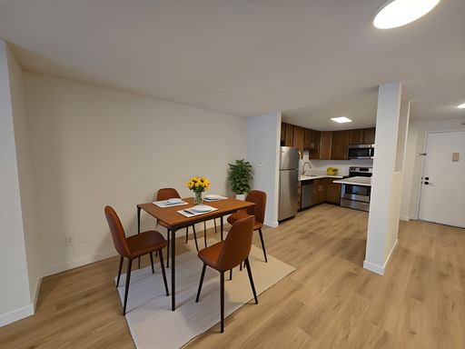 SIX WEEKS FREE RENT on Newly Renovated 1 Bed! W/D In Unit, Garage Parking, Pet Friendly!! – photo 1