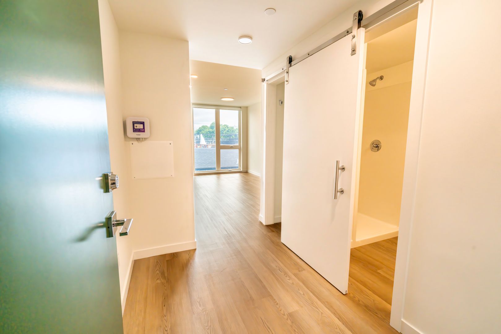 Seattle Apartment: 4201 Stone Way North