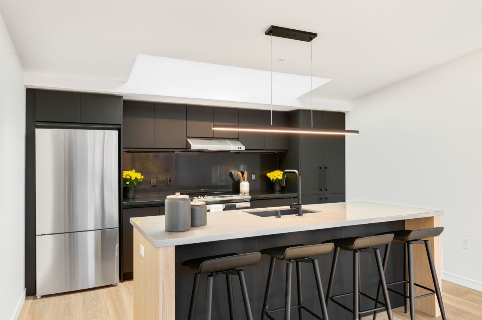 Seattle Apartment: 1208 E Remington Ct