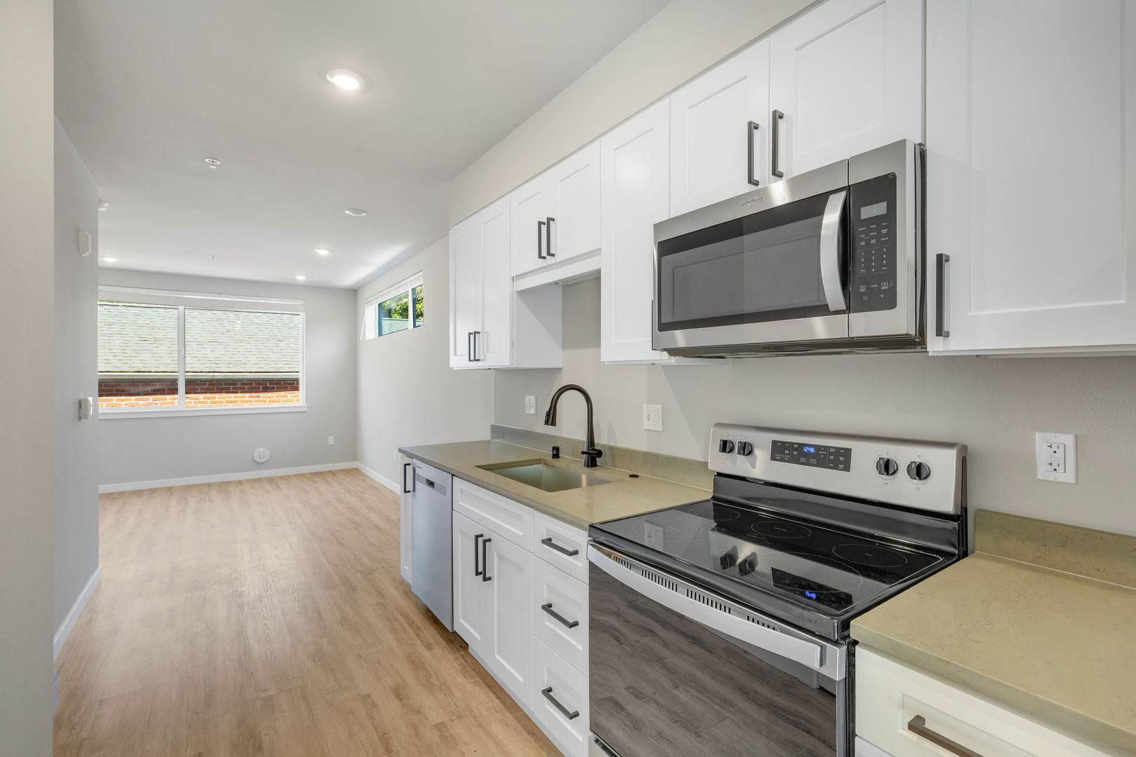 Seattle Townhome: 412 NW 65th St.
