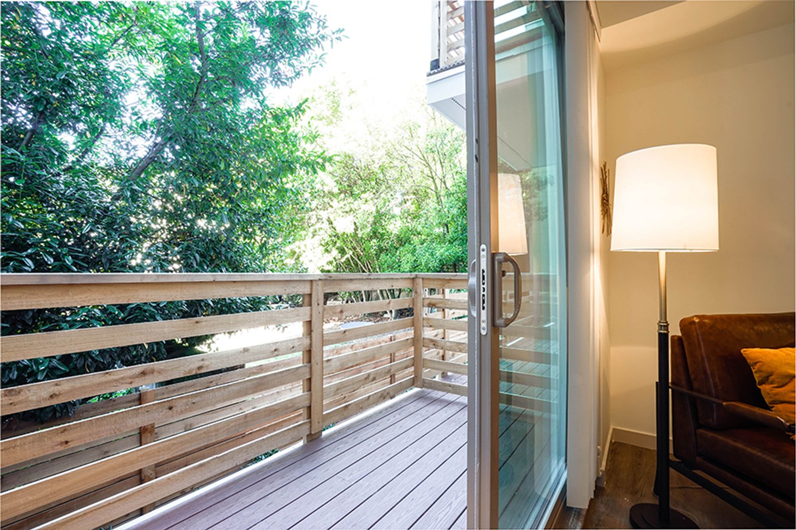 Seattle Apartment: 4025 Stone Way N