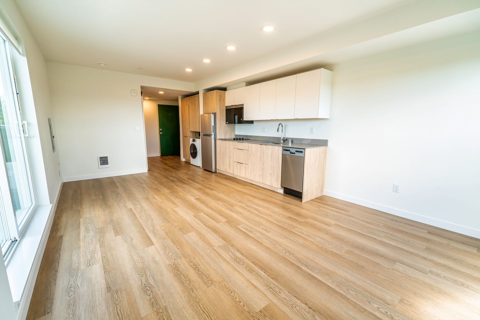 Seattle Apartment: 4205 Stone Way North