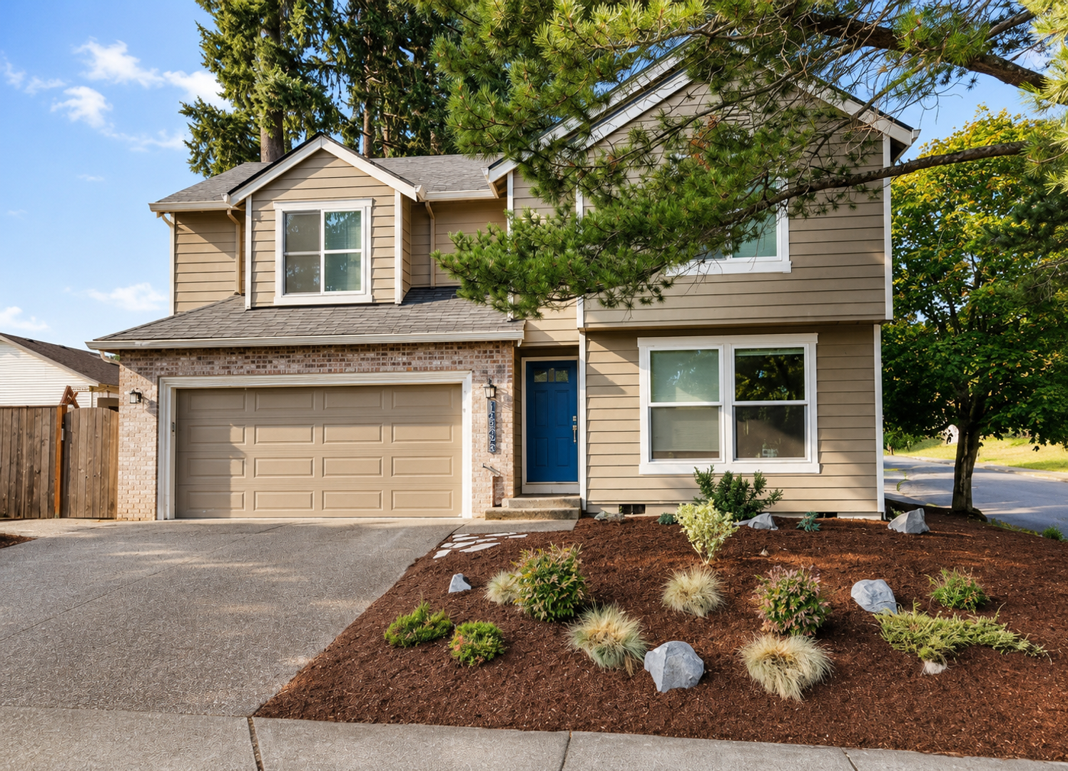 BEAVERTON House: 16505 NW JOSCELYN ST.