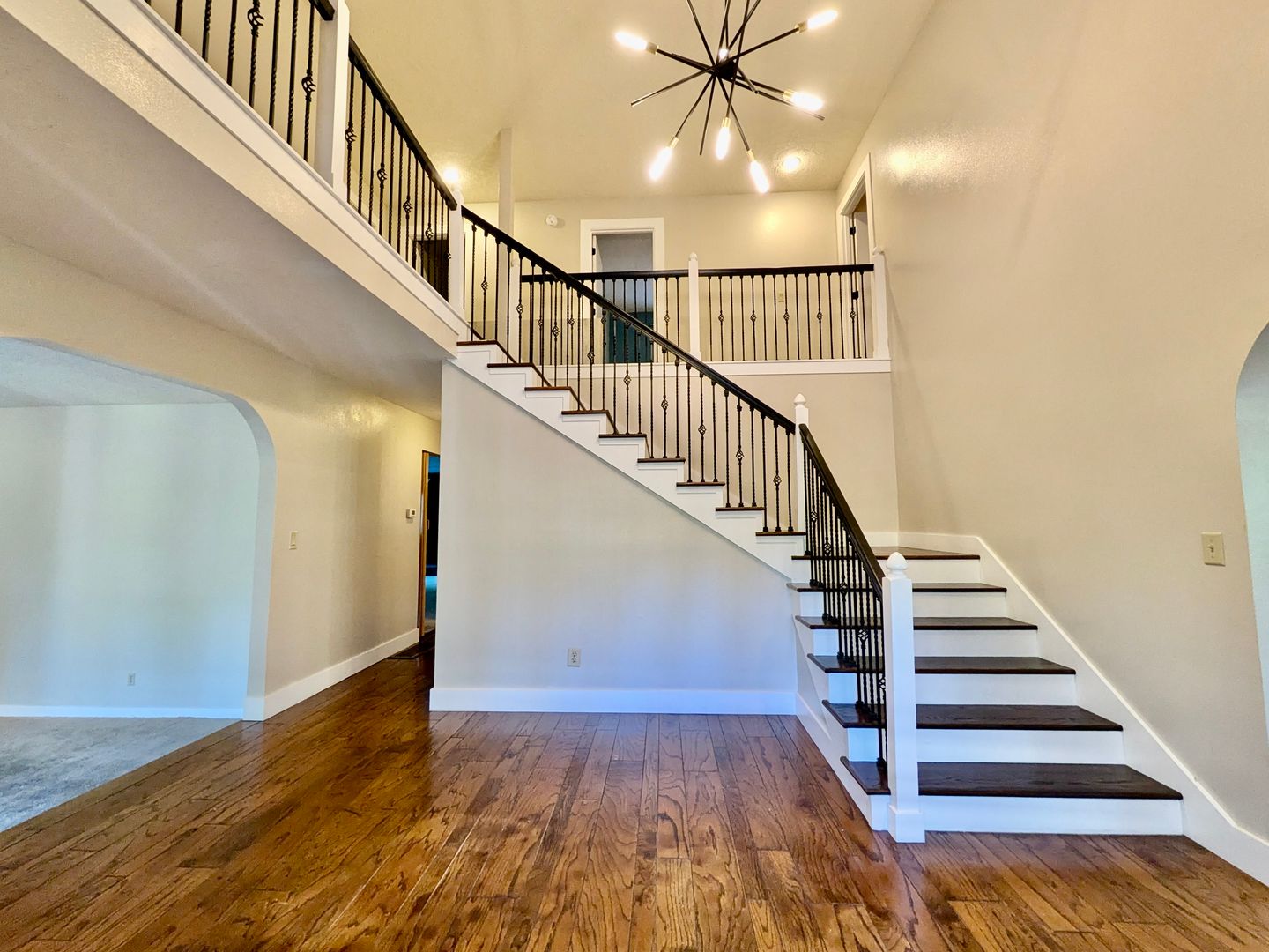 LAKE OSWEGO House: 18132 WESTVIEW DRIVE