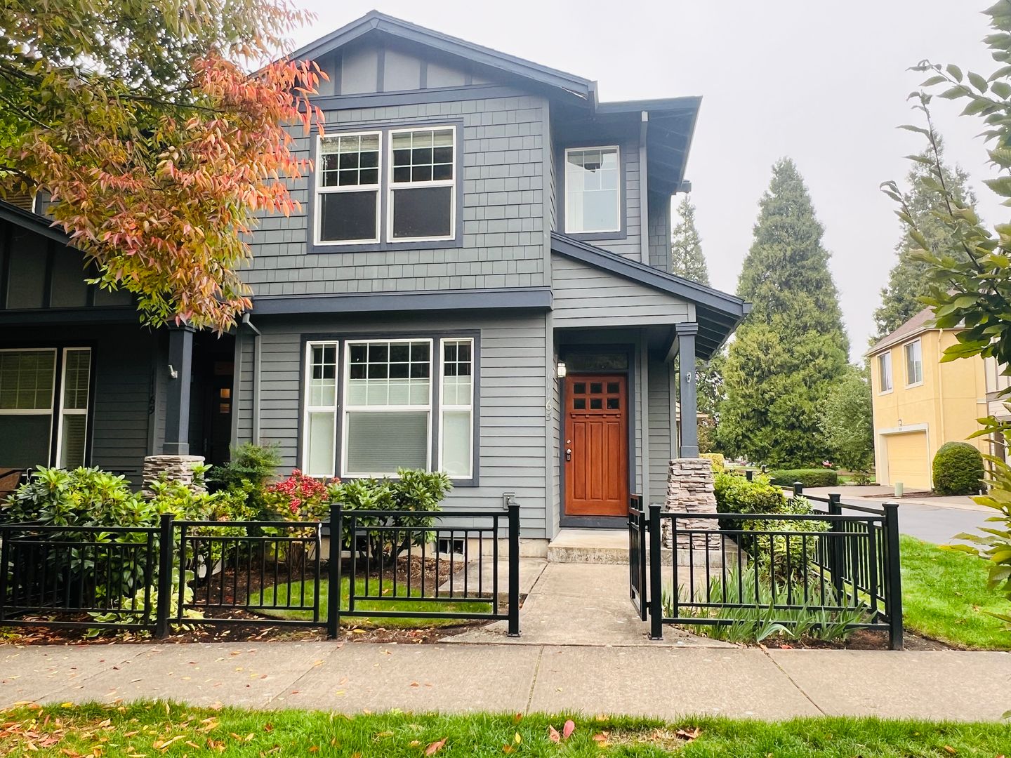 WILSONVILLE House: 11165 SW BARBER ST