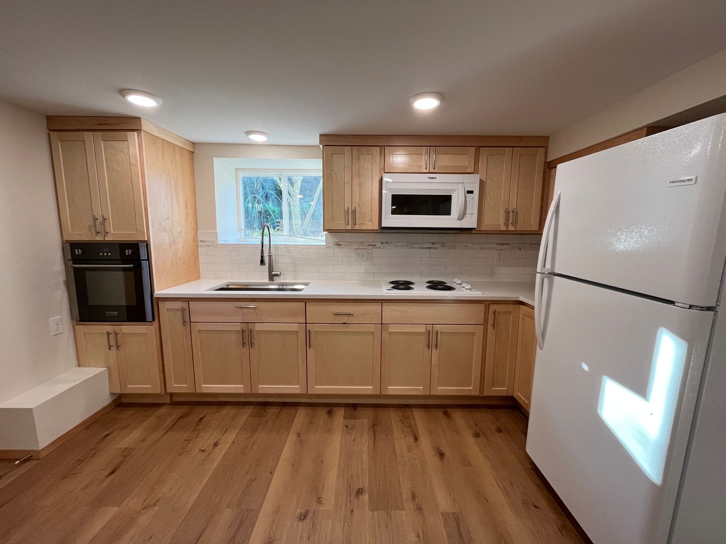 PORTLAND Apartment: 5735 NE 15 AVE.