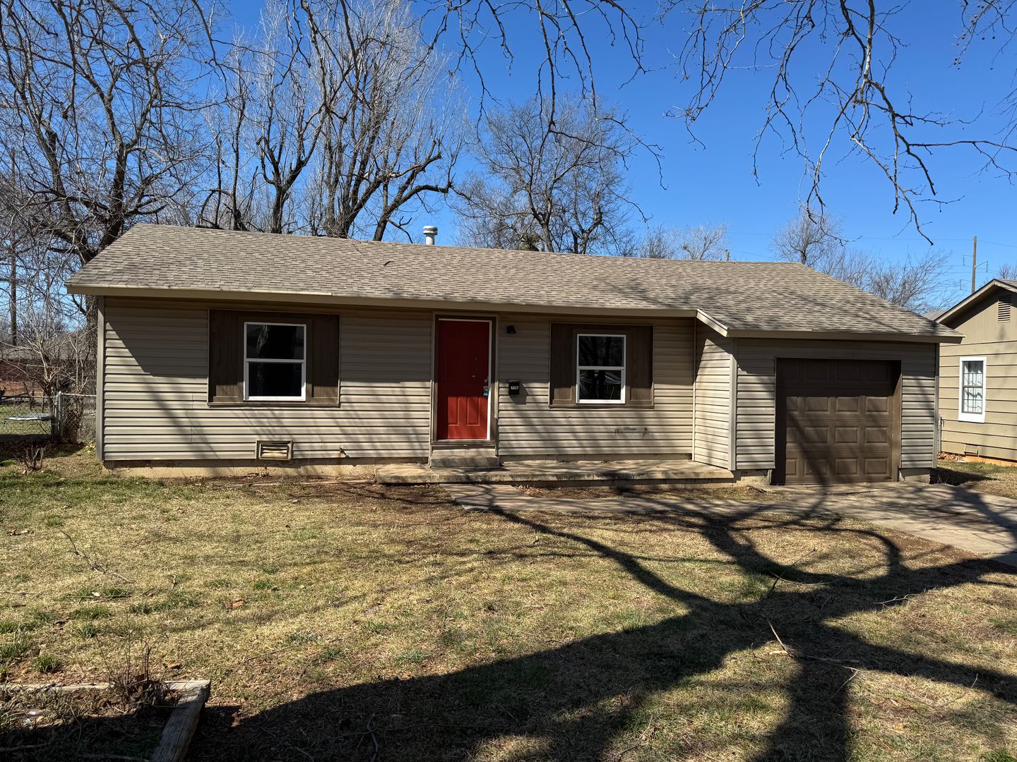 Midwest City House: 3313 Brookside Drive