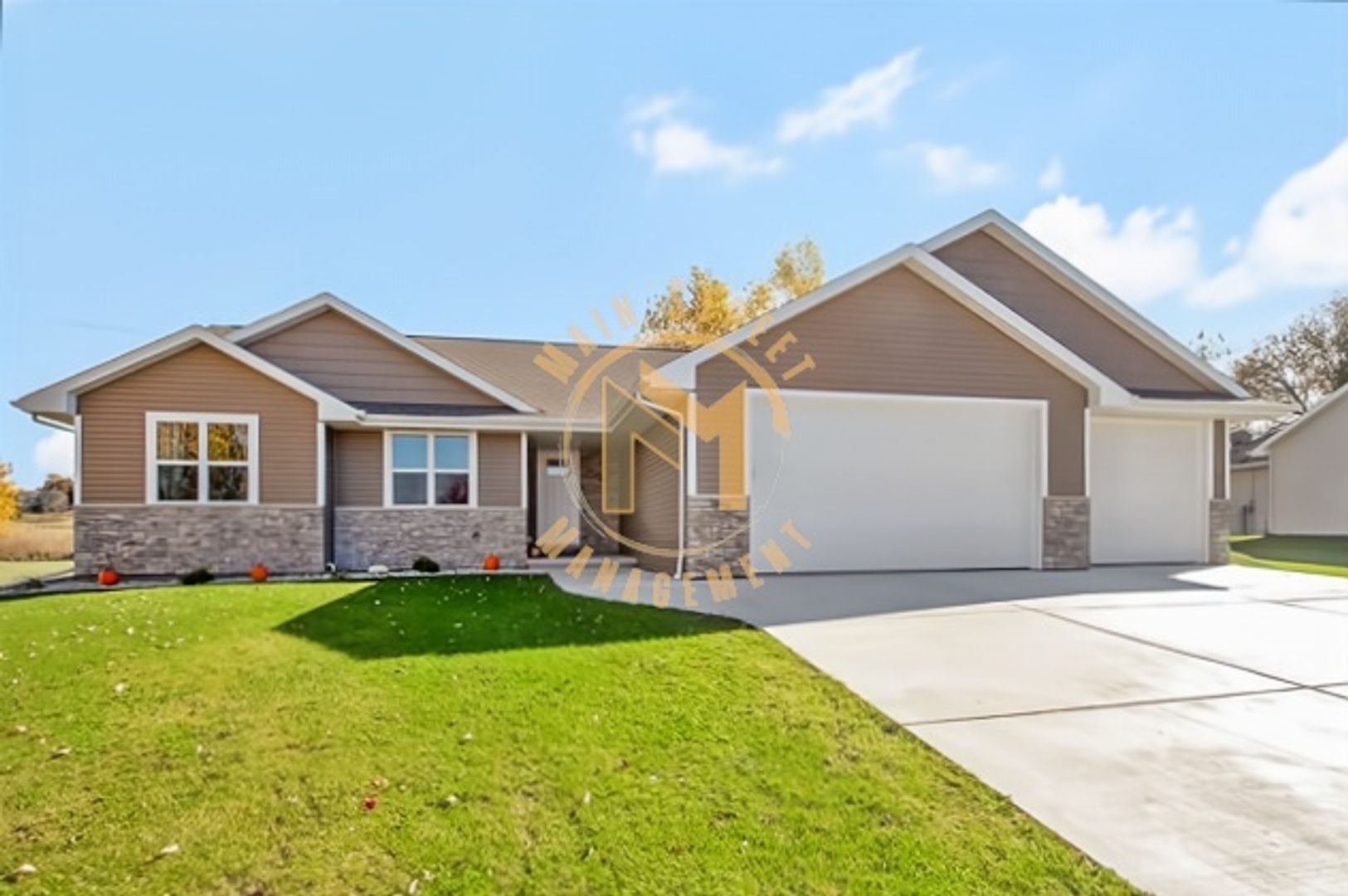 Green Bay House: 2820 Sussex Rd.