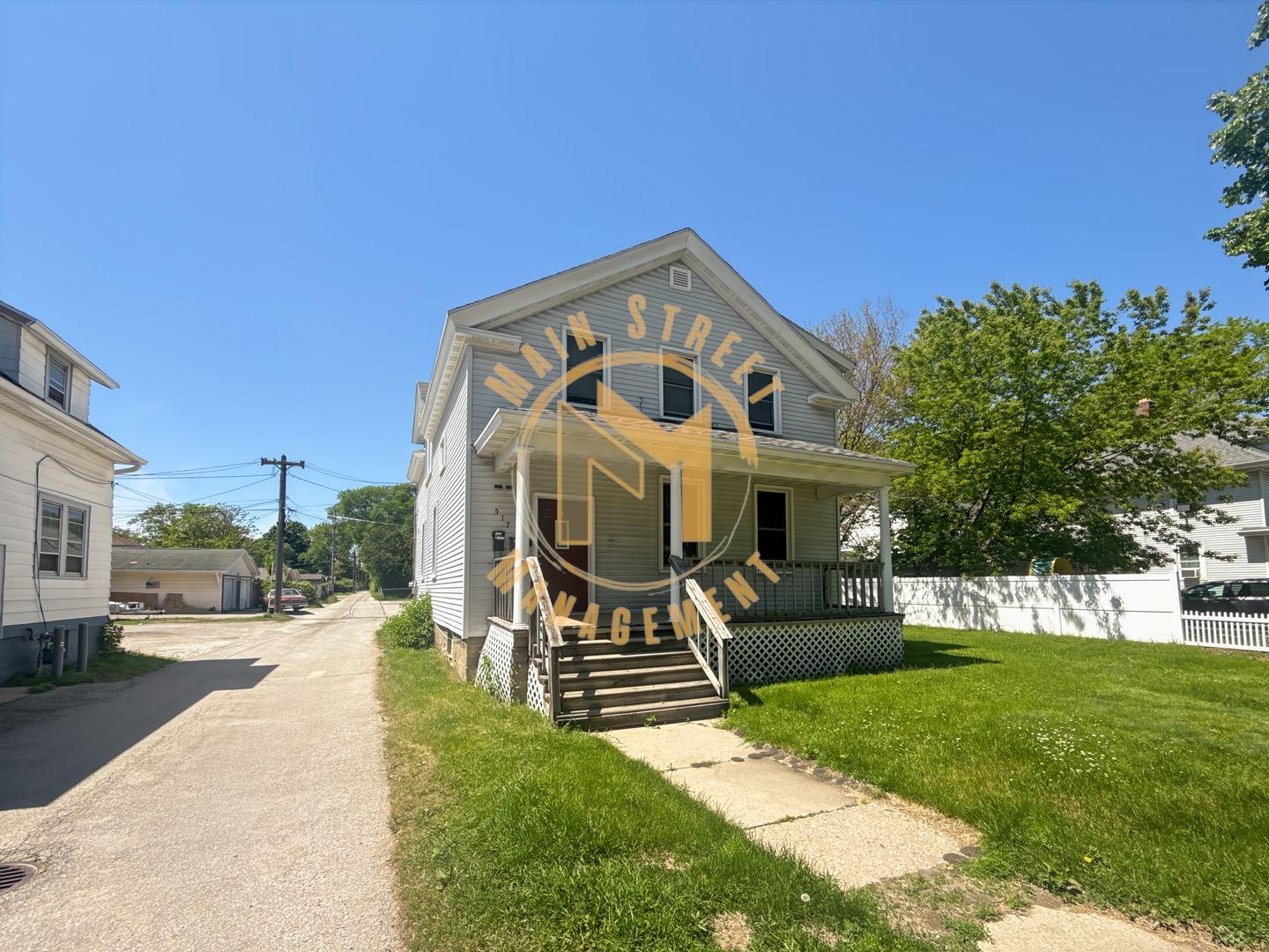 Green Bay Apartment: 517 N Ashland Ave.