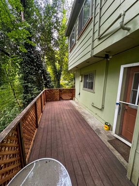 Ben Lomond Riverfront Abode (1bed/1bath)