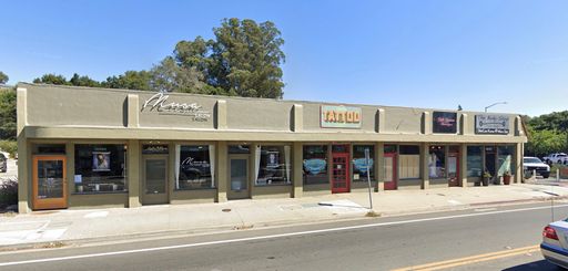 Prime Mid-County Storefront