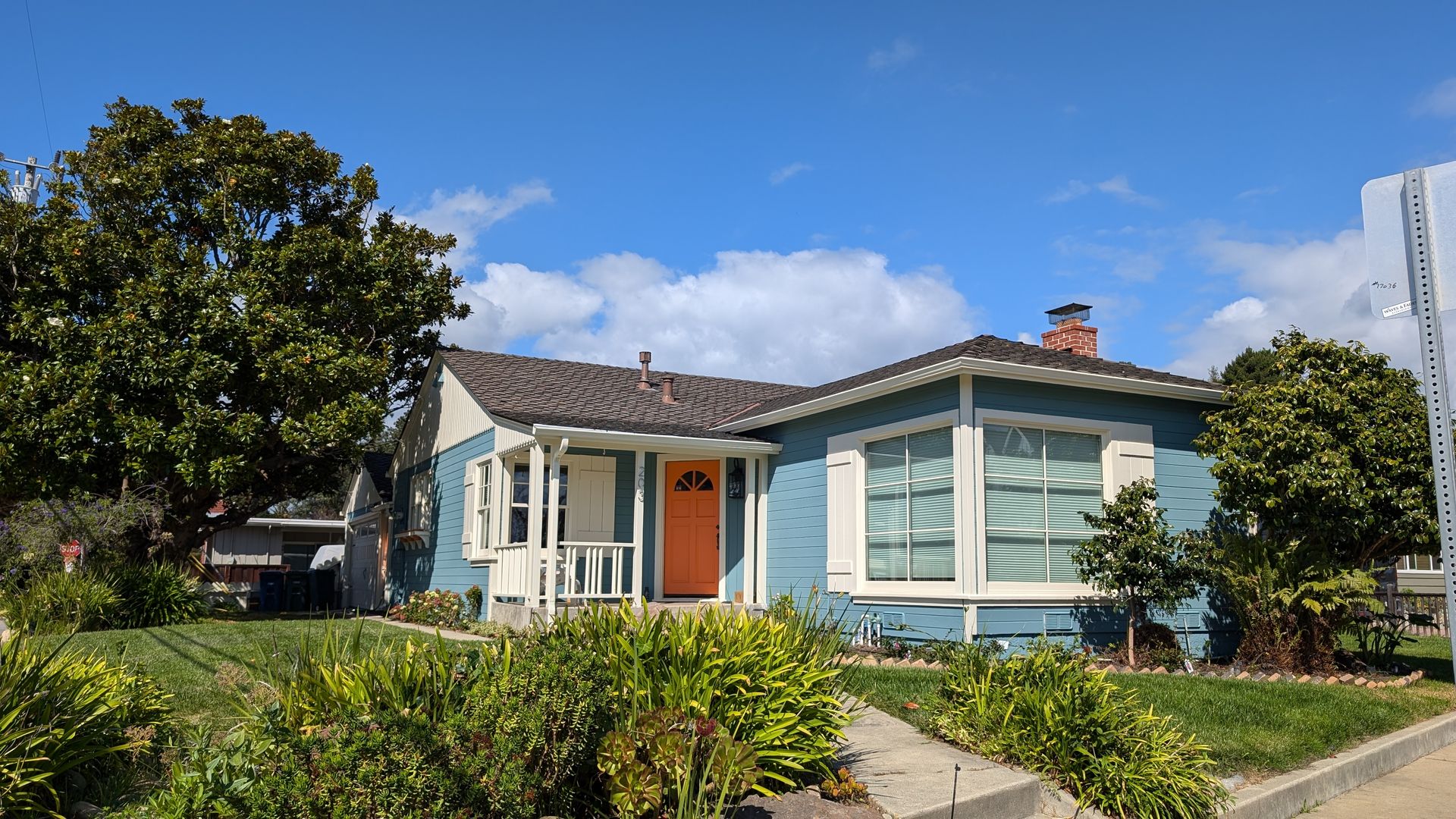 Santa Cruz House: 203 Seaview Ave