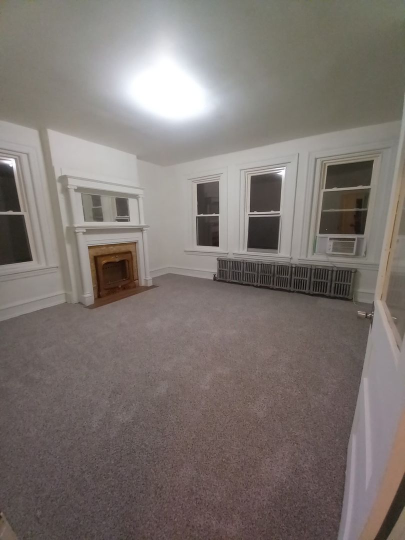 Norristown Apartment: 919 Swede Street