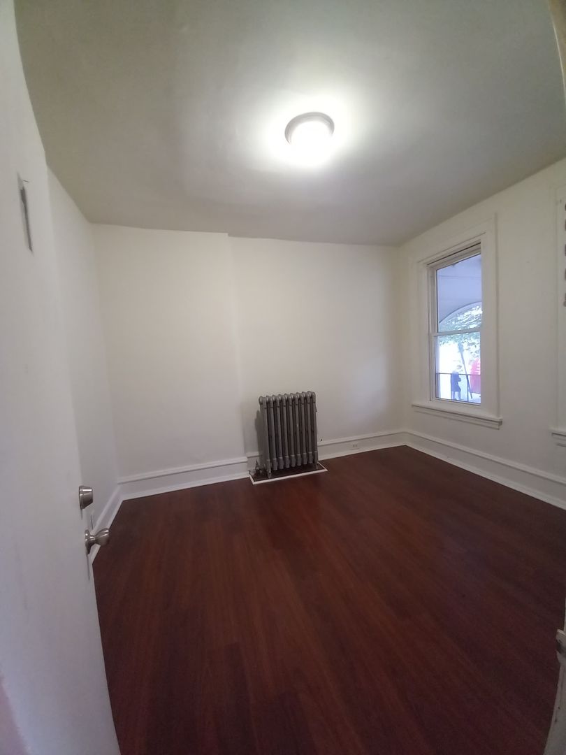 Norristown Apartment: 917 Swede Street