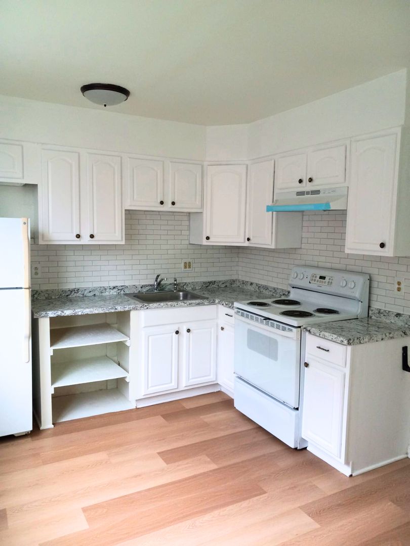 Carrie Court Apartments