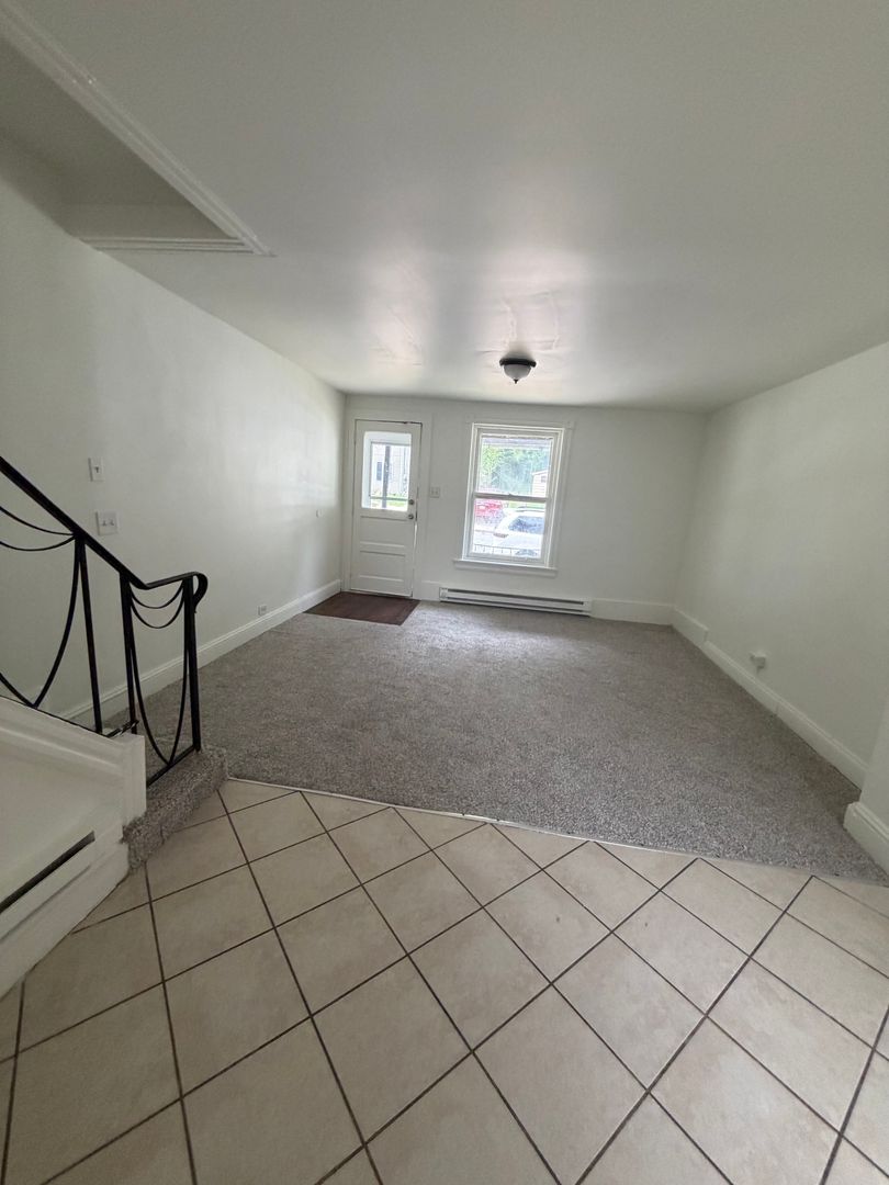 Coatesville House: 420 Valley Road