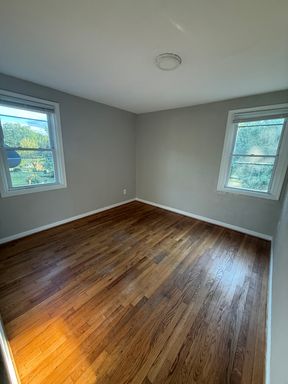 3BR Unit Available Now Voucher Holder Accepted!
