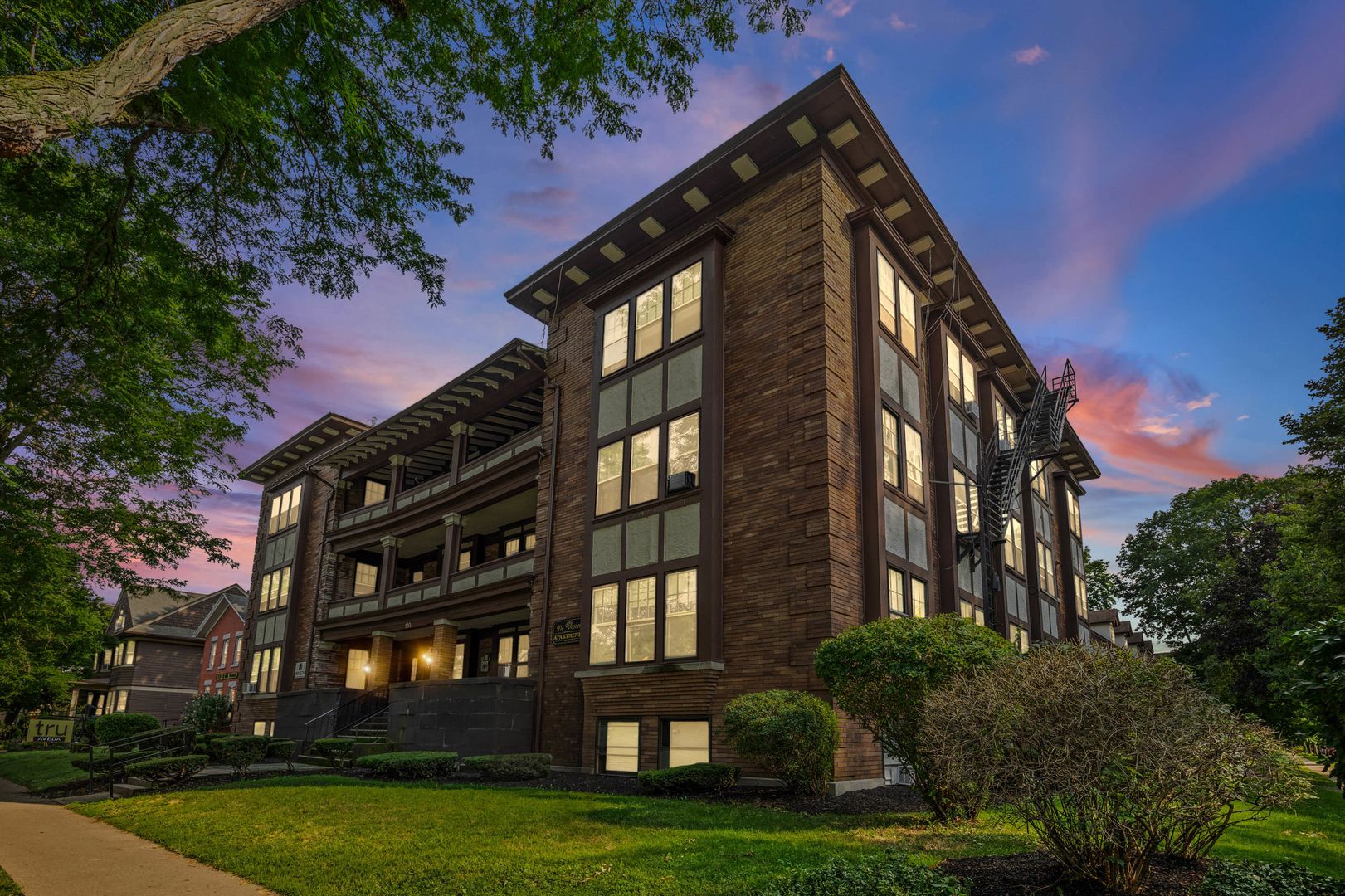 Rochester Apartment: 593 Park Ave