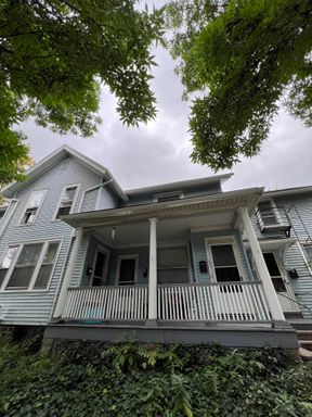281 S. Goodman St | 1 BD / 1 BA | Heat Included – photo 1